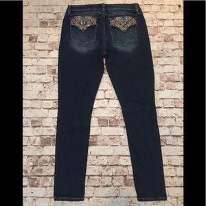 Miss Me skinny jeans